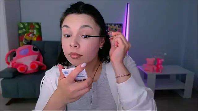 queenofthesense_ on StripChat 