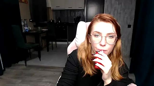 StripChat Reginasmilee is Freechat Reginasmilee — MASTURBATE