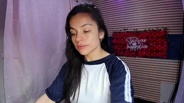 rosse_2504 on StripChat 