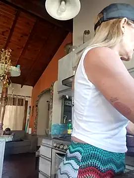 sabinytahot — PUSSY O TETAS O CULO. PEDIS UNA OPCION