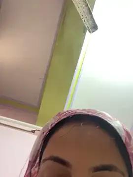 Sandhya_77 on StripChat