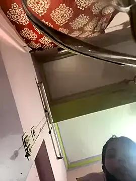 Sandhya_77 on StripChat