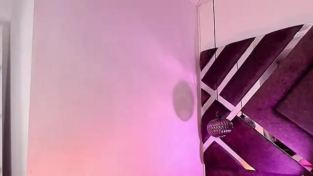 sara_lopee1 on StripChat 