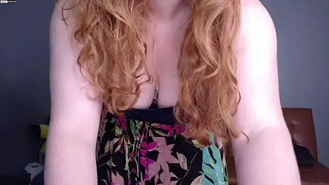 Scarlettredff on StripChat