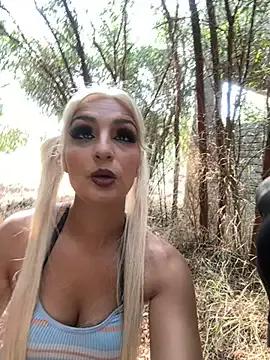 sexycouples35 on StripChat