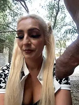 sexycouples35 on StripChat