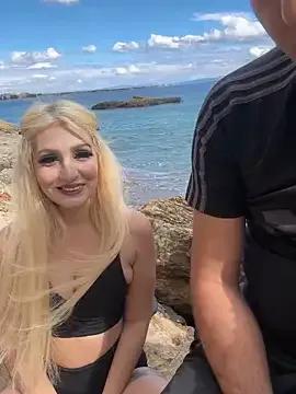 sexycouples35 on StripChat