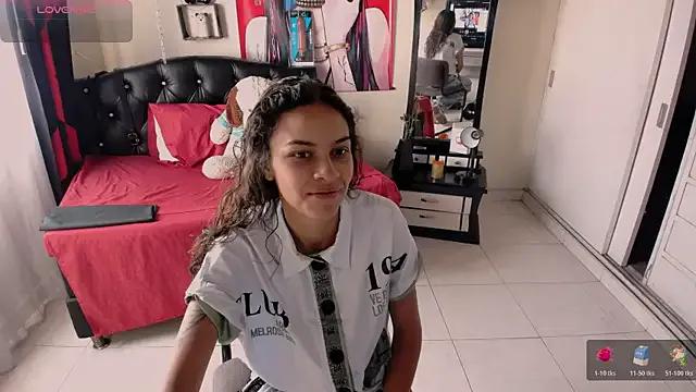 Skylovershot — Freechat on StripChat