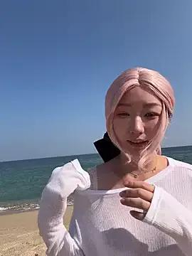 winter11 on StripChat