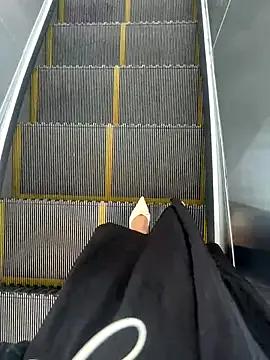 yimisun01 on StripChat