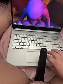 yourcutesarah on StripChat