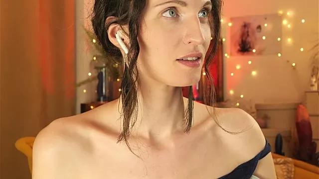 yulladao on StripChat 