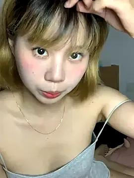 zhaomosheng125216 on StripChat
